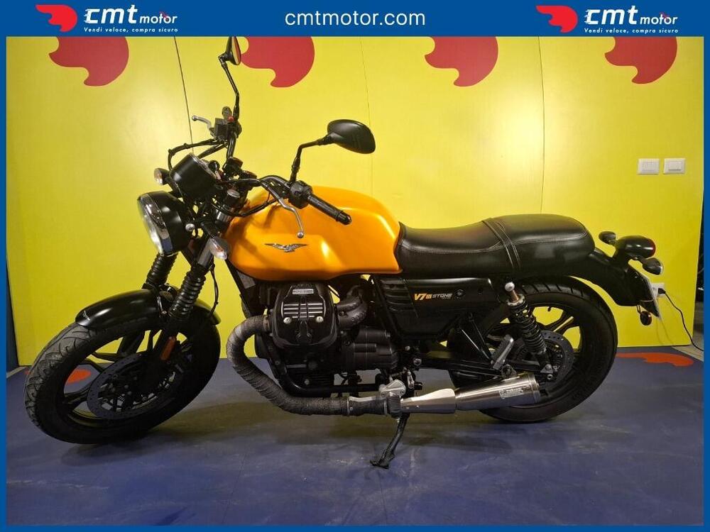 Moto Guzzi V7 III Stone (2017 - 20)