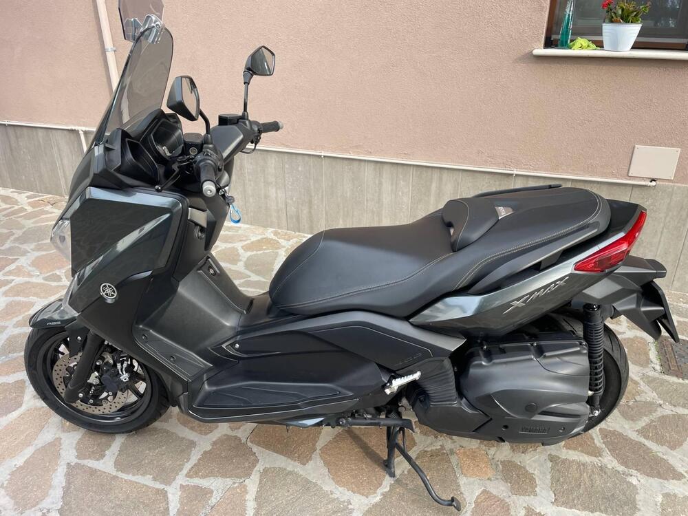 Yamaha X-Max 400 ABS (2013 - 16) (4)