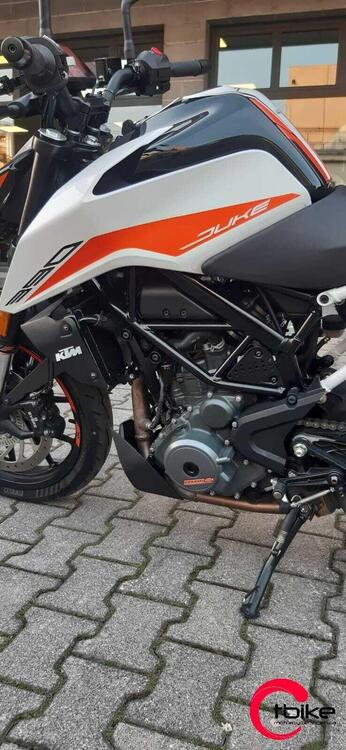 KTM 390 Duke (2021 - 23) (3)