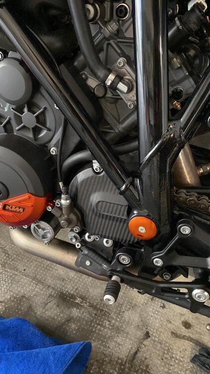 KTM 1290 Super Duke R (2019) (5)