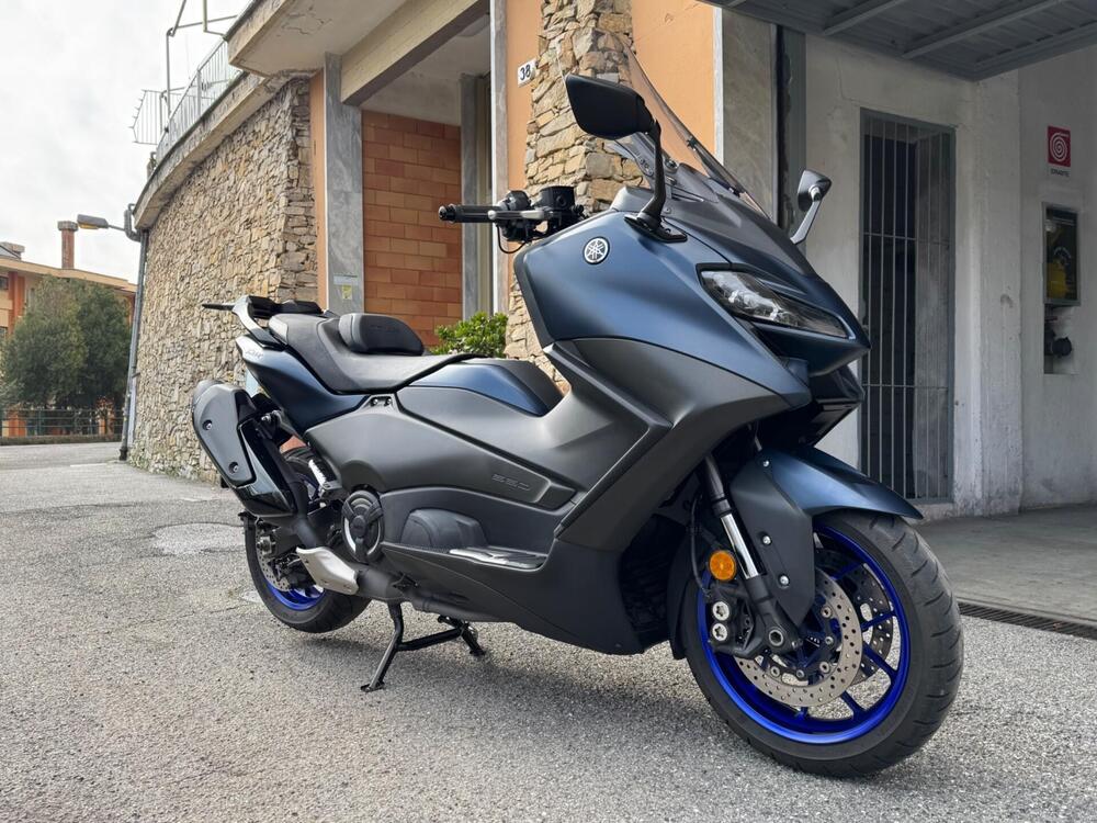 Yamaha T-Max 560 (2022 - 24)