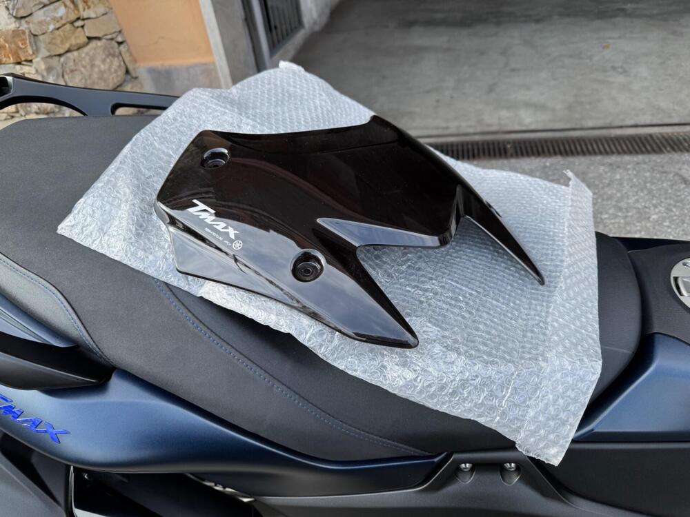 Yamaha T-Max 560 (2022 - 24) (4)