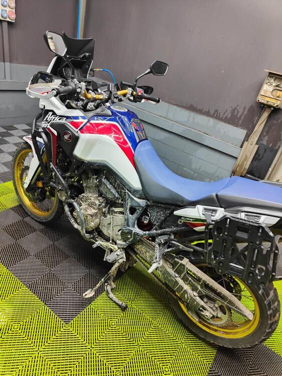 Honda Africa Twin CRF 1000L (2018 - 19) (4)