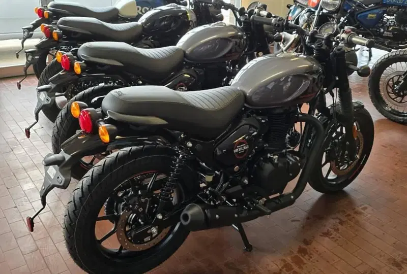 Royal Enfield HNTR 350 (2022 - 26) (6)