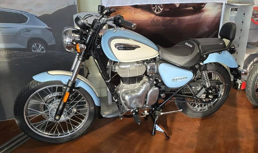 Royal Enfield Meteor 350 Aurora (2024 - 25)