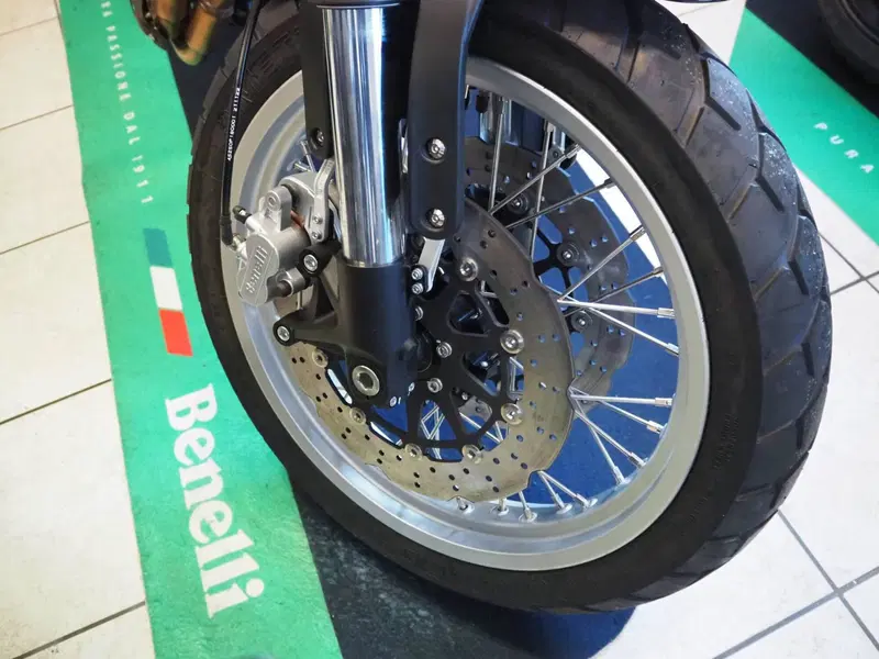 Benelli Leoncino 500 Trail (2021 - 26) (14)