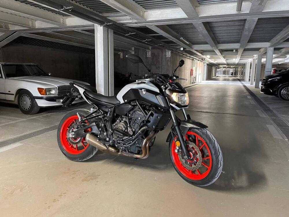 Yamaha MT-07 (2018 - 20) (2)