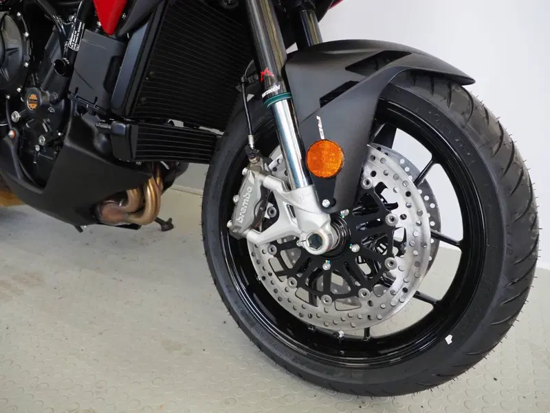 MV Agusta Turismo Veloce 800 R (2023 - 26) (4)