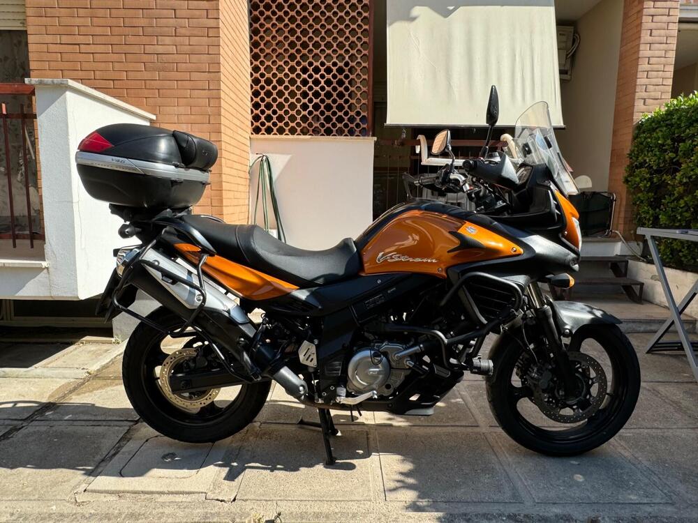 Suzuki V-Strom 650 ABS (2011 - 17) (2)