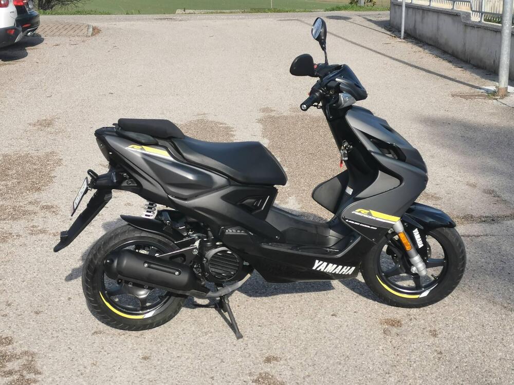 Yamaha Aerox 50 R 4t (2018 - 20) (2)