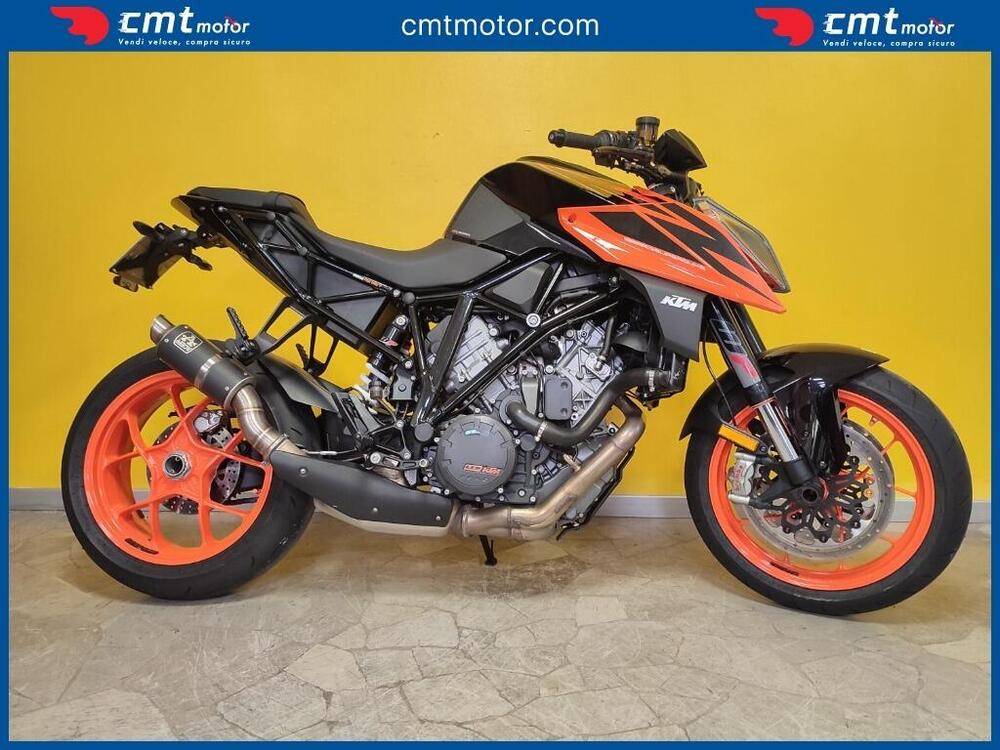 KTM 1290 Super Duke R (2019) (5)