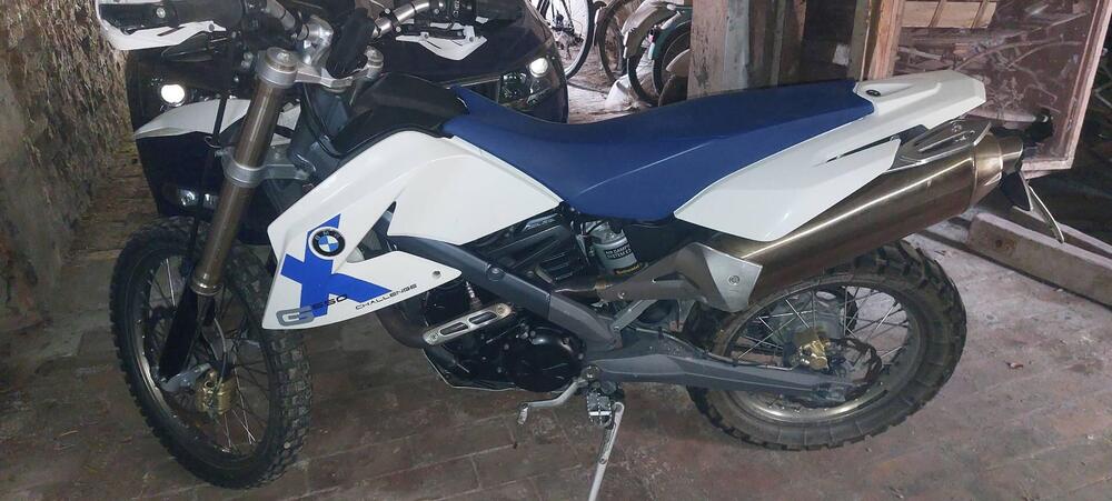 Bmw G 650 Xchallenge (2)