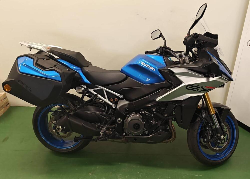 Suzuki GSX-S1000GX Touring (2024 - 25)