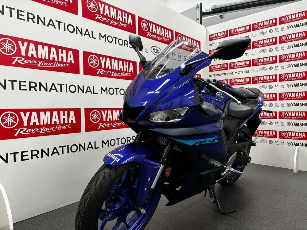 Yamaha YZF R3 (2021 - 24) (3)