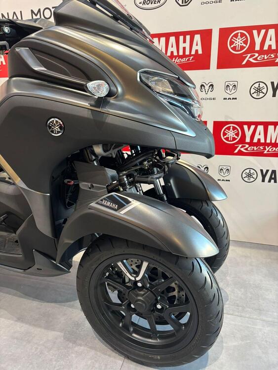 Yamaha Tricity 300 (2021 - 25) (4)