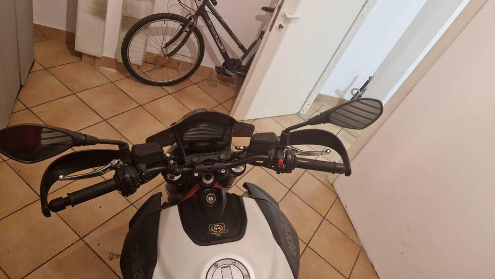 Aprilia Shiver 900 ABS (2019 - 20) (4)