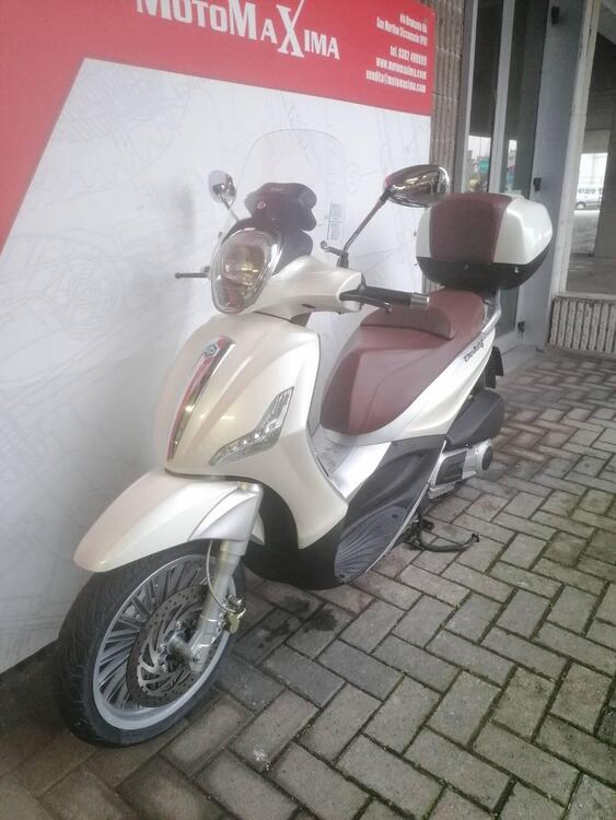 Piaggio Beverly 300 i.e. (2010 - 16) (4)