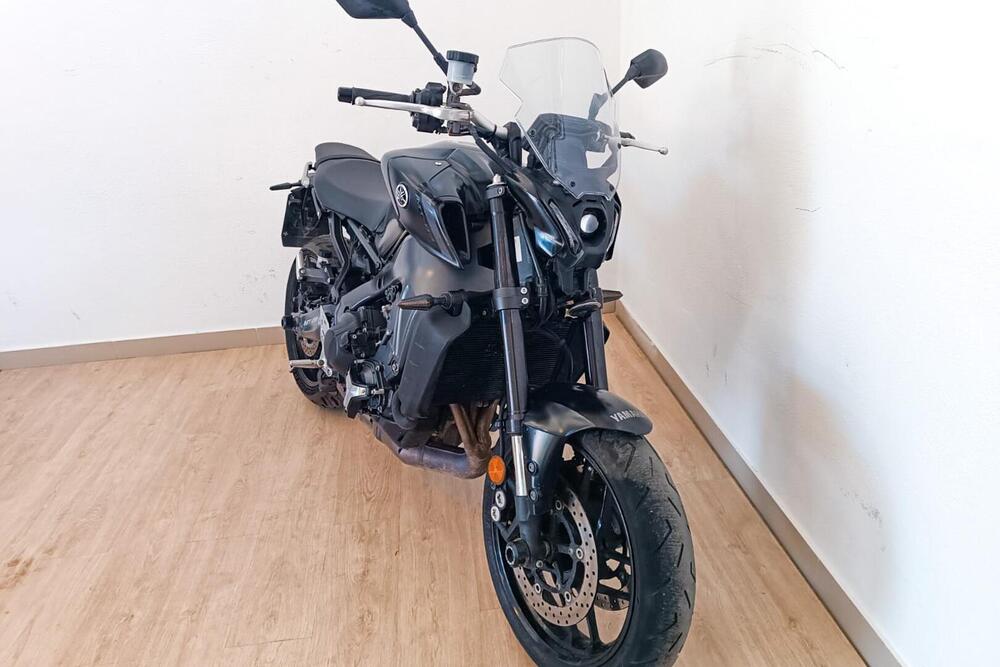 Yamaha MT-09 (2021 - 23) (5)