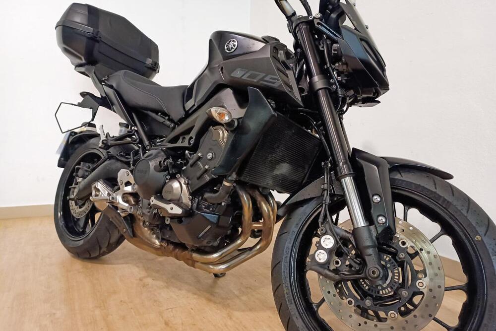 Yamaha MT-09 (2021 - 23) (5)