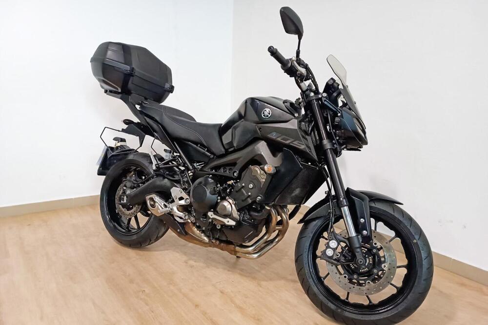 Yamaha MT-09 (2021 - 23) (2)