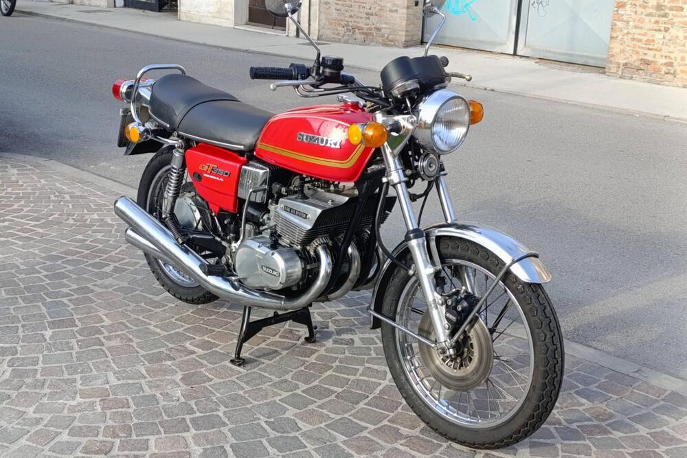 Suzuki GT 380