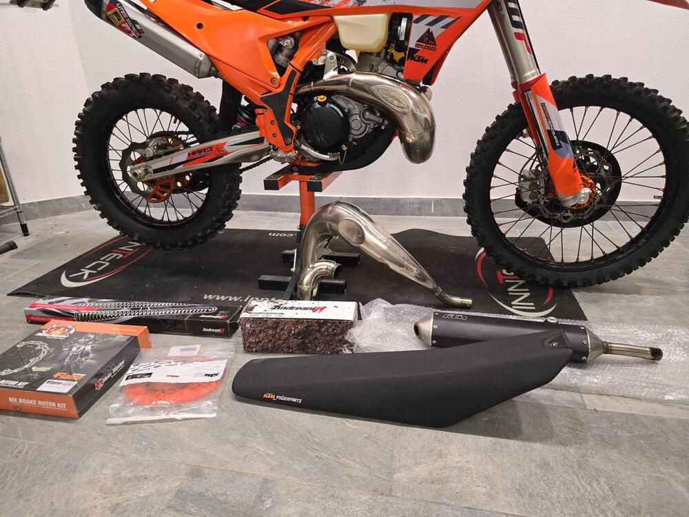 KTM 300 EXC Hardenduro (2024) (3)