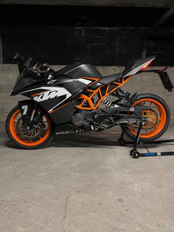 KTM RC 125 ABS (2015 - 16)