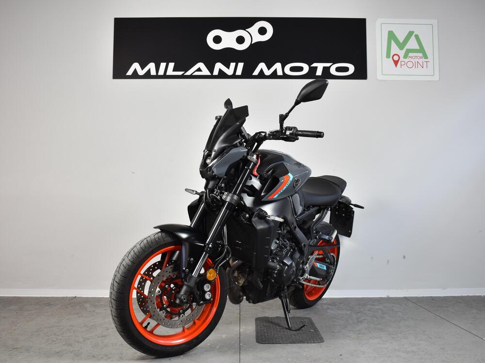 Yamaha MT-09 (2021 - 23) (3)