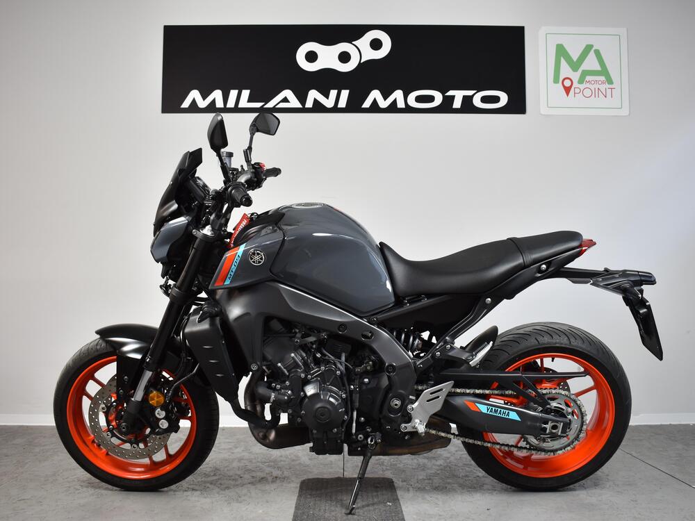 Yamaha MT-09 (2021 - 23) (4)