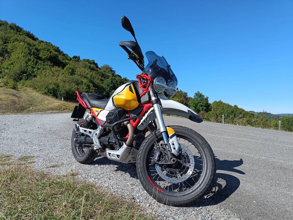 Moto Guzzi V85 TT (2019 - 20)