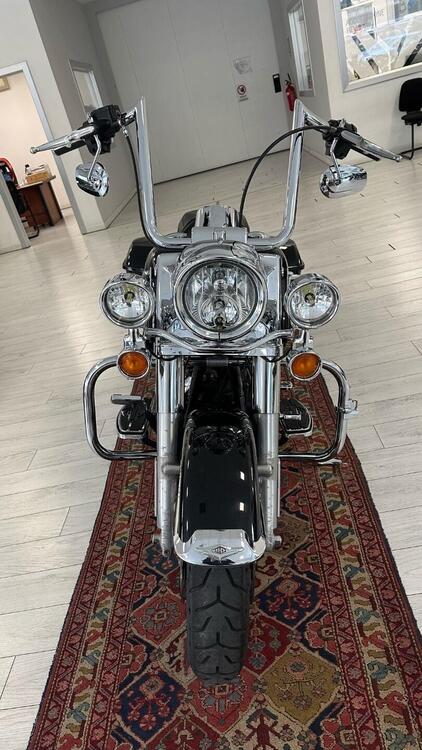 Harley-Davidson 1690 Road King (2013 - 16) - FLHR (4)