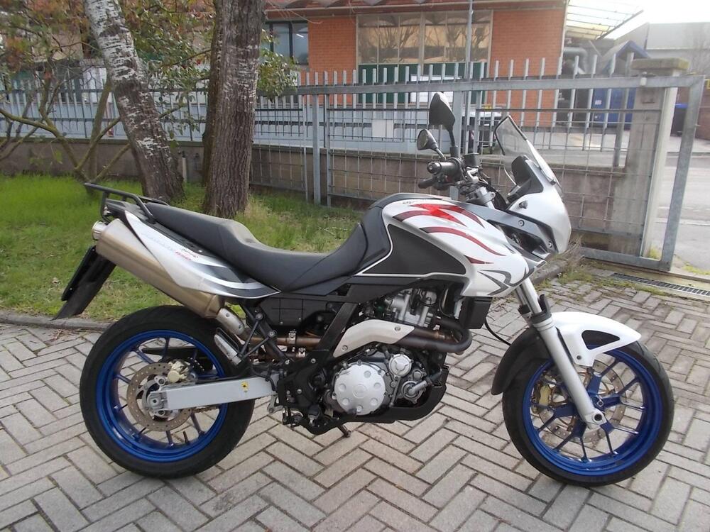 Aprilia Pegaso 650 Strada (2005 - 11)