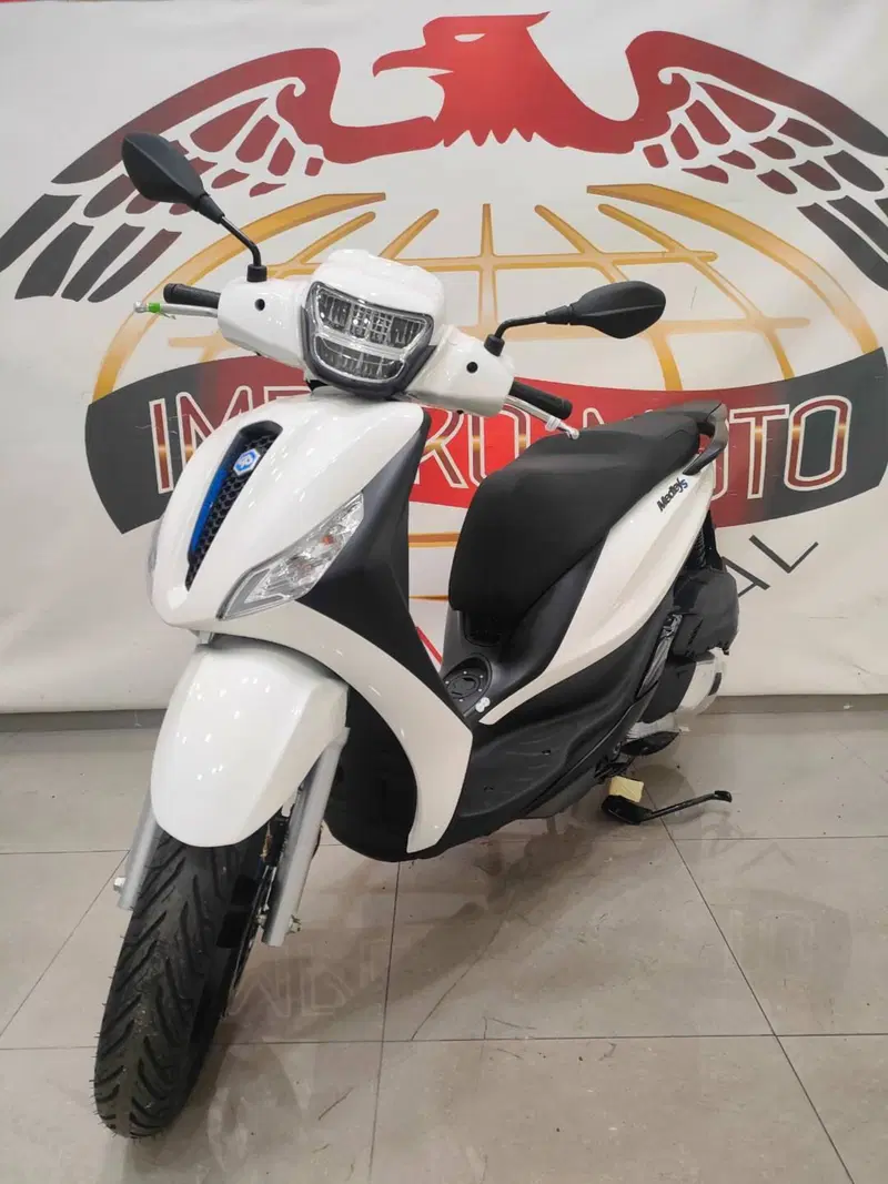 Piaggio Medley 125 S (2025 - 26) (4)