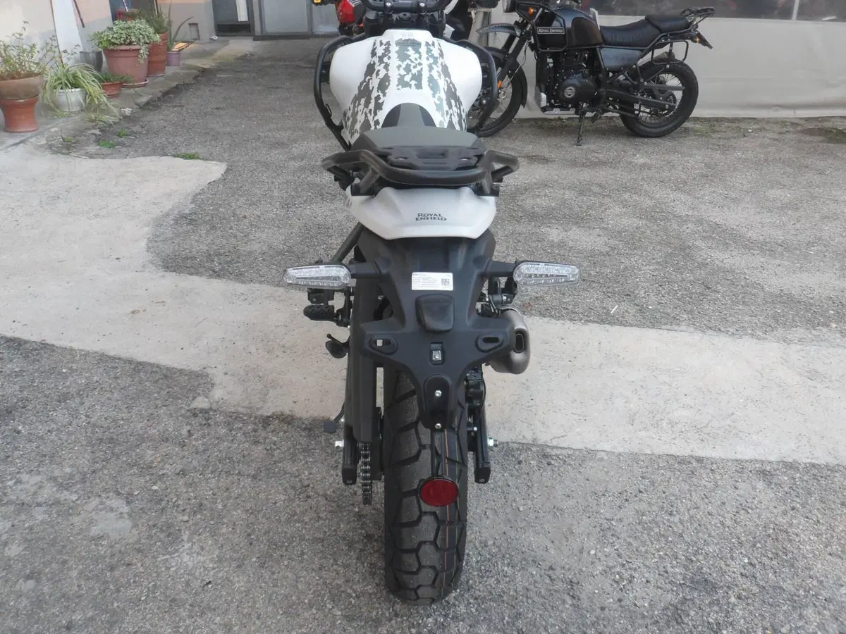 Royal Enfield Himalayan 450 (2024 - 26) (8)