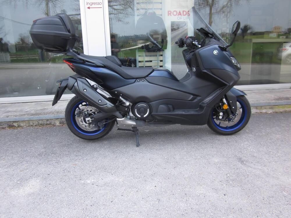 Yamaha T-Max 560 (2022 - 24) (3)