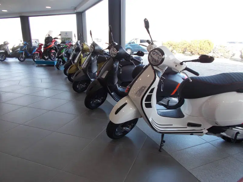 Vespa GTS 310 Supersport (2025 - 26) (3)