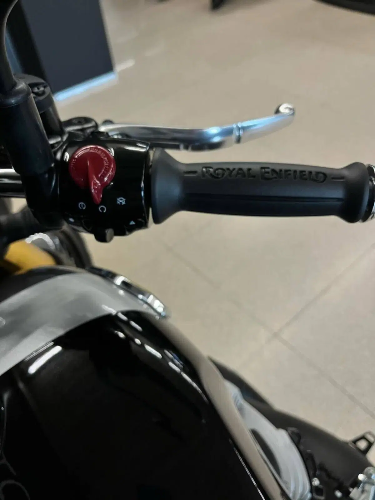 Royal Enfield Bear 650 (2025 - 26) (3)