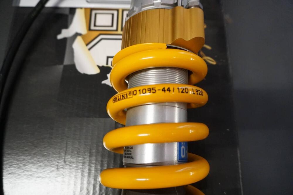 Ohlins Yamaha Tracer 700 Öhlins (2)