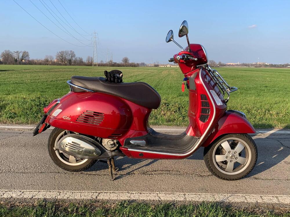 Vespa GTS 300 Touring ABS (2017 - 19)