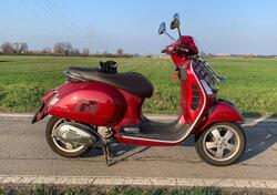 Vespa GTS 300 Touring ABS (2017 - 19) usata