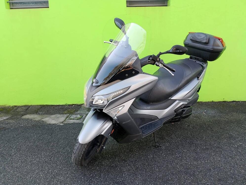 Kymco X-Town 300i ABS (2016 - 20) (2)