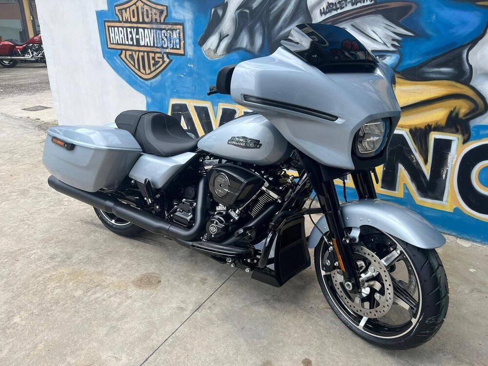 Harley-Davidson Street Glide (2024 - 25) (3)