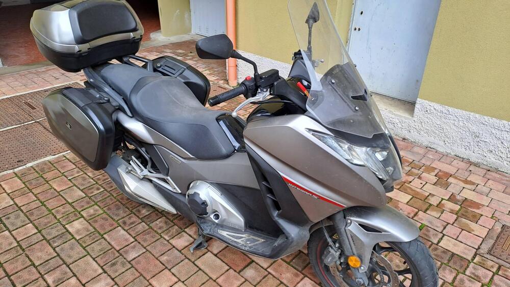 Honda Integra 750 DCT (2016 - 17) (2)