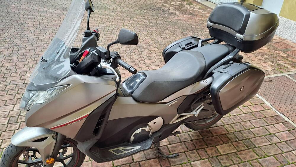 Honda Integra 750 DCT (2016 - 17) (3)