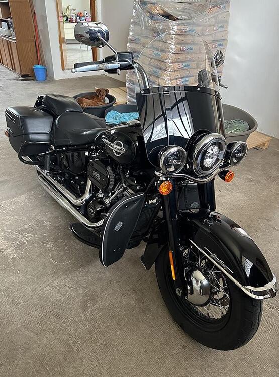 Harley-Davidson Heritage Classic (2021 - 24) (2)