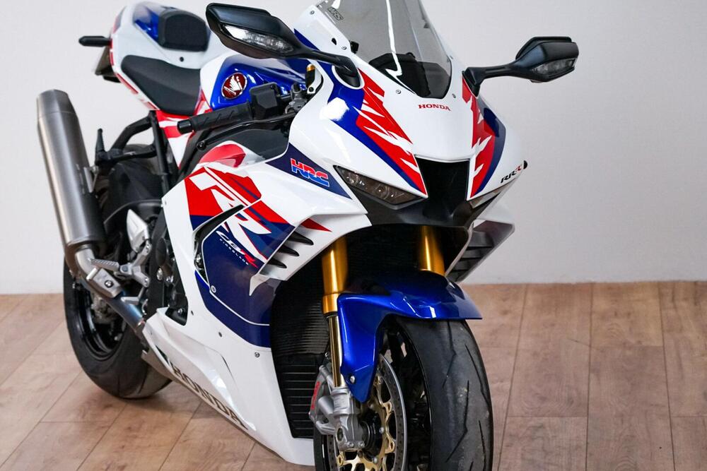 Honda CBR 1000 RR-R Fireblade (2020 - 21) (5)