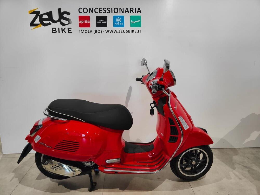 Vespa GTS 300 Super Sport (2023 - 24)