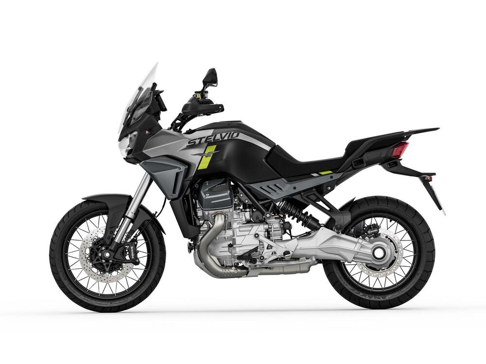 Moto Guzzi Stelvio (2024 - 25)