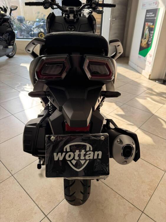 Wottan Motor GT2 125 (2025) (4)