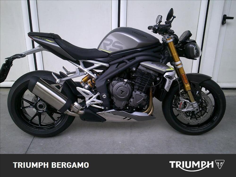 Triumph Speed Triple 1200 RS (2021 - 24) (2)